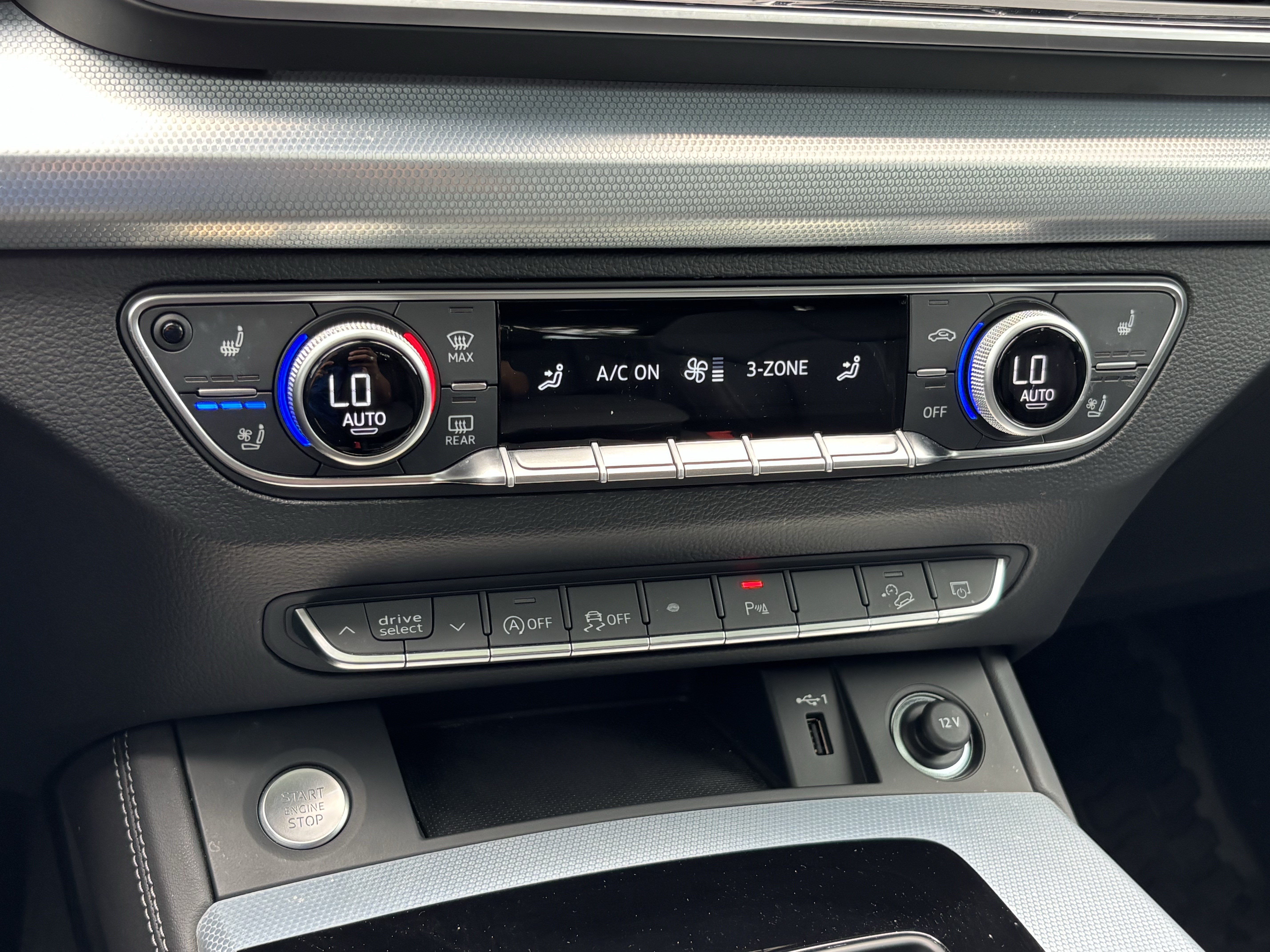 Certified 2025 Audi Q5 2.0T Premium Plus AWD/4WD image 29