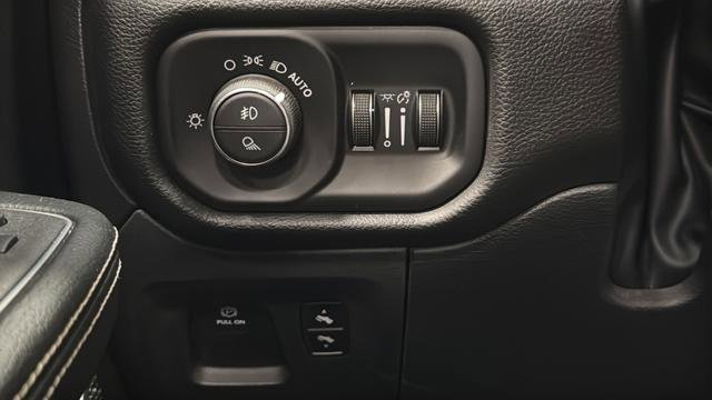 Used 2022 RAM 1500 Laramie w/ Sport Appearance Package image 39