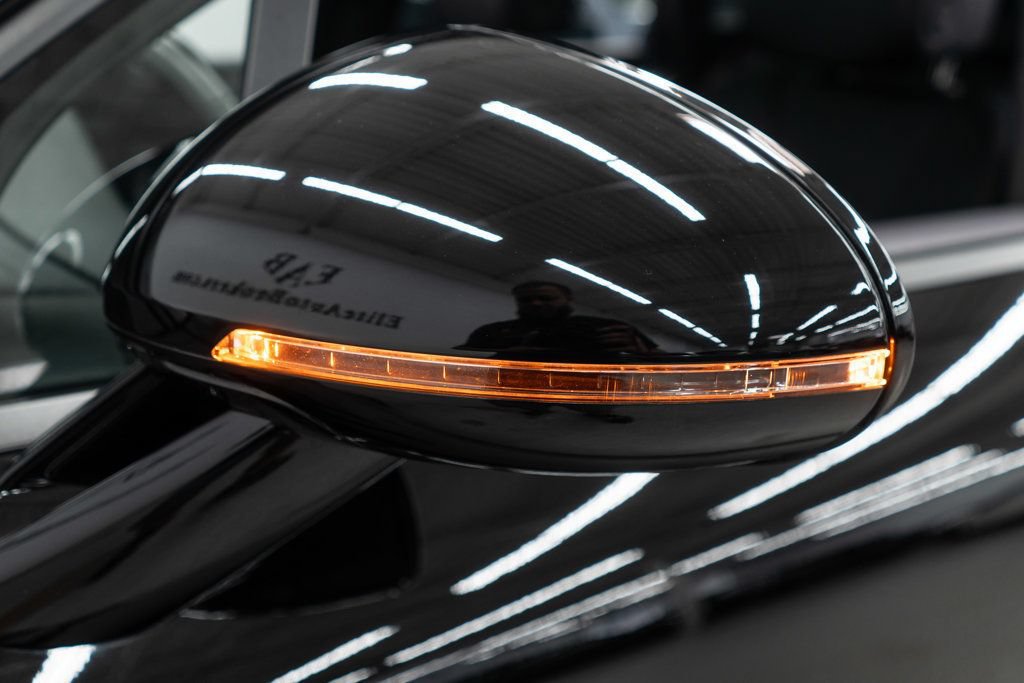 Used 2024 Porsche Macan AWD/4WD image 48