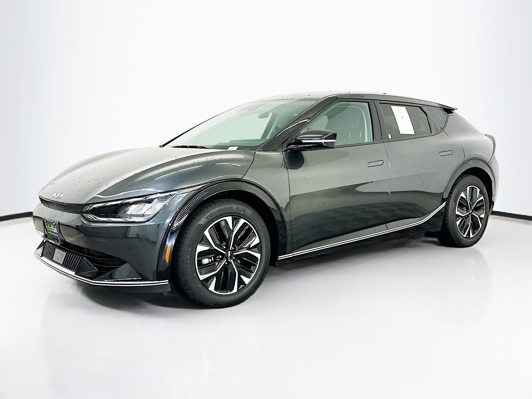 Used 2024 Kia EV6 Wind AWD/4WD image 3