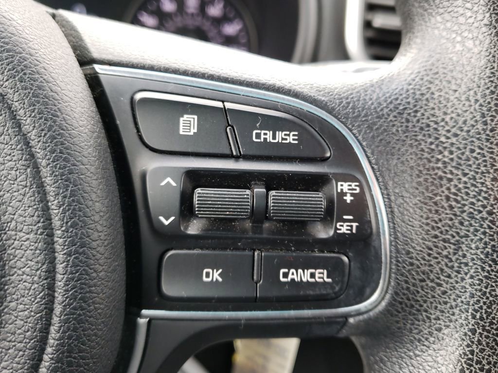 Used 2017 Kia Sportage LX image 12