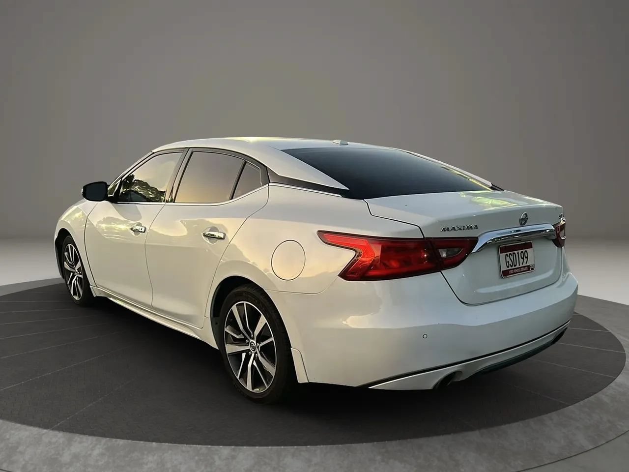 Used 2016 Nissan Maxima 3.5 SV FWD image 5