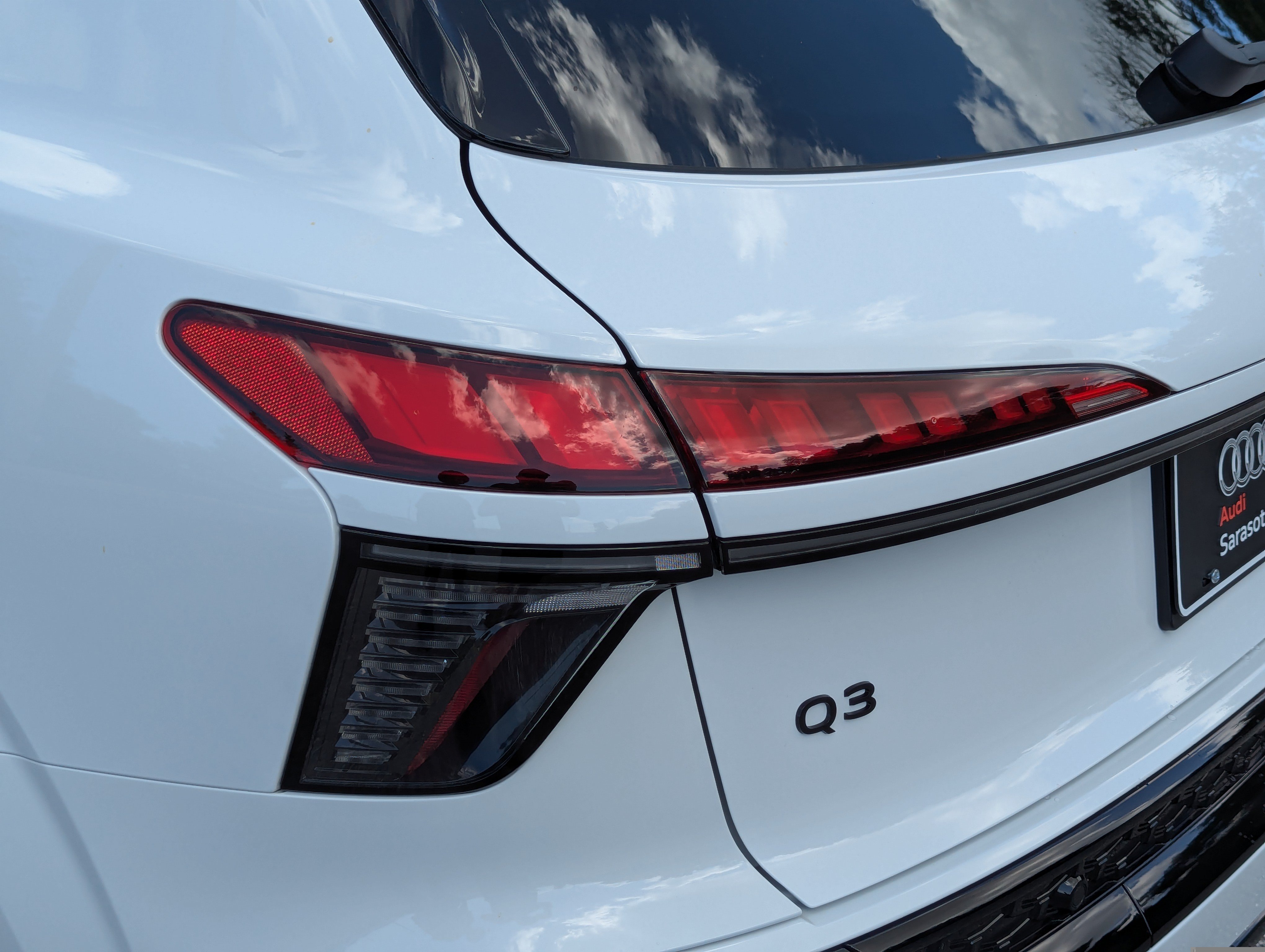 New 2026 Audi Q3 quattro 2.0T AWD/4WD image 10