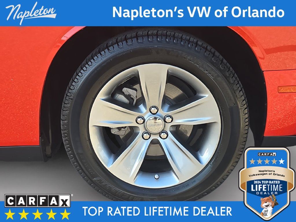Used 2022 Dodge Challenger SXT RWD image 26