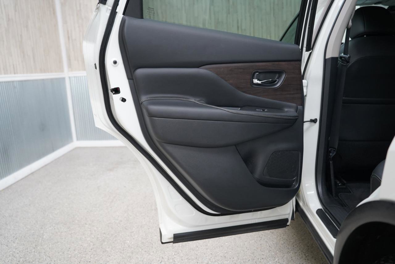 Used 2020 Nissan Murano Platinum image 32
