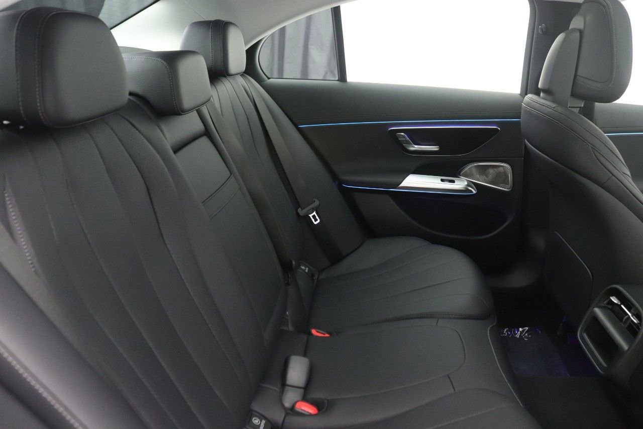 New 2025 Mercedes-Benz E 350 4MATIC Sedan image 32