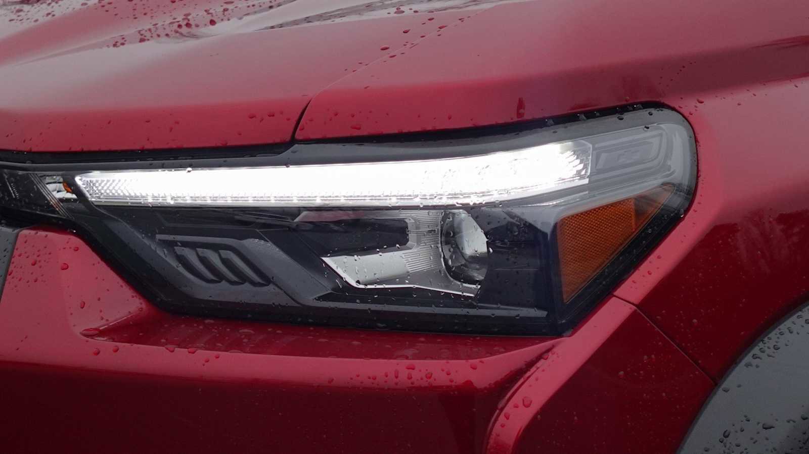 Used 2024 Chevrolet Colorado ZR2 w/ Technology Package AWD/4WD image 12