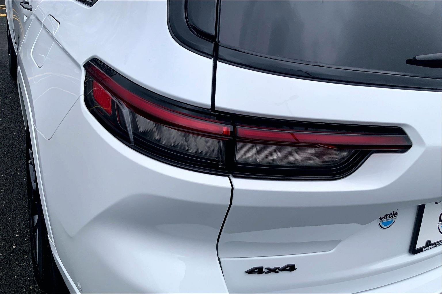 Certified 2025 Jeep Grand Cherokee L Summit image 27