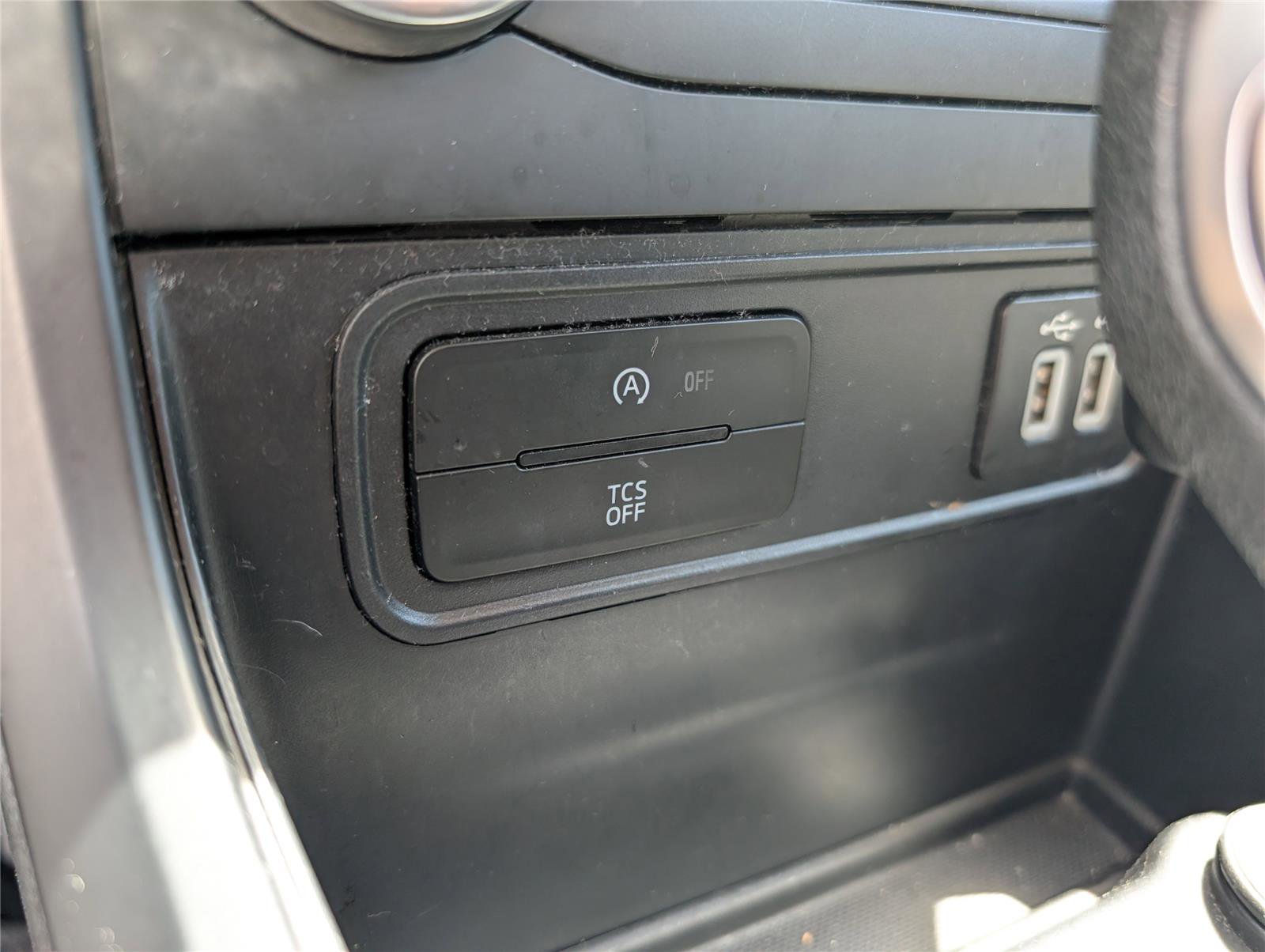 Used 2018 Ford EcoSport S FWD image 16
