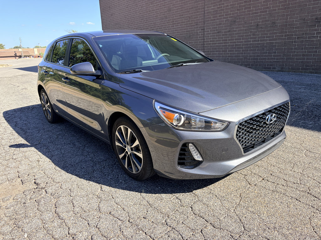 Used 2018 Hyundai Elantra GT FWD image 7