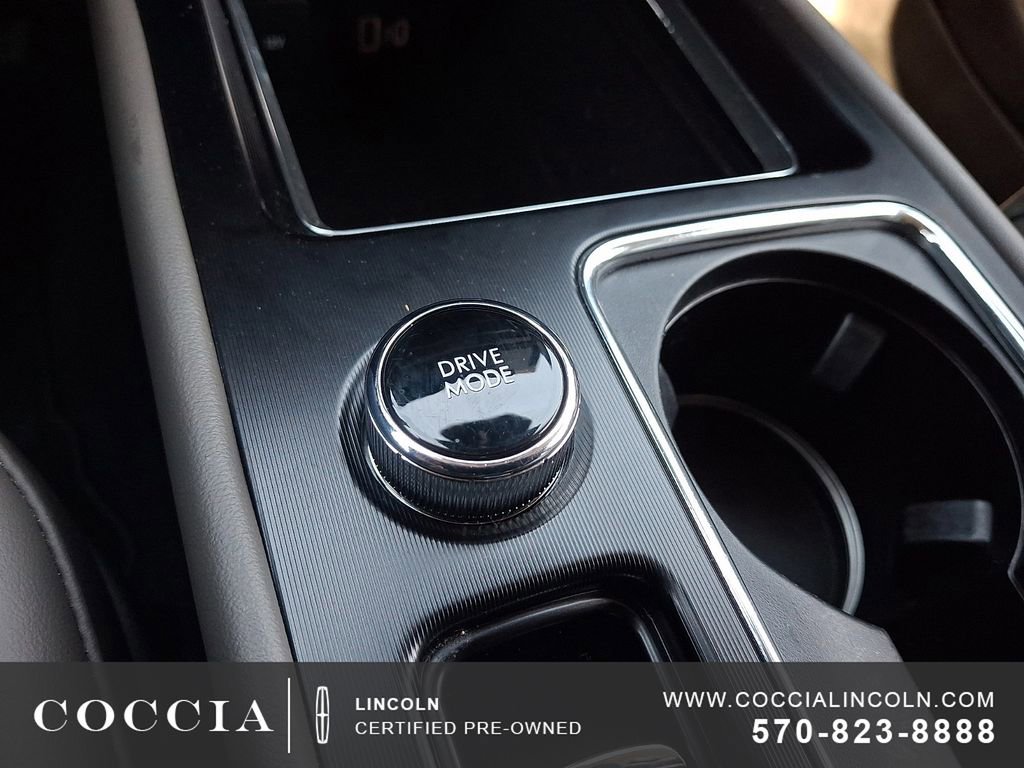 Certified 2023 Lincoln Corsair AWD image 26