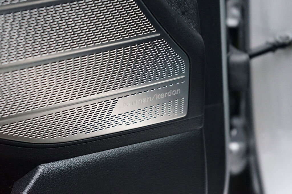 Used 2021 Hyundai Palisade Calligraphy image 14