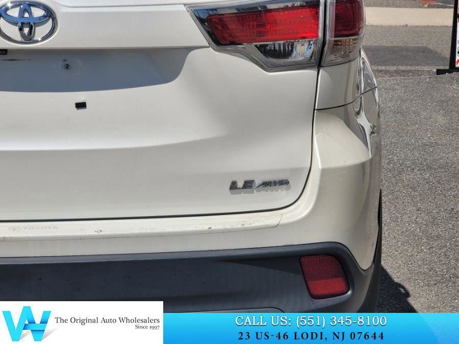 Used 2014 Toyota Highlander LE image 13