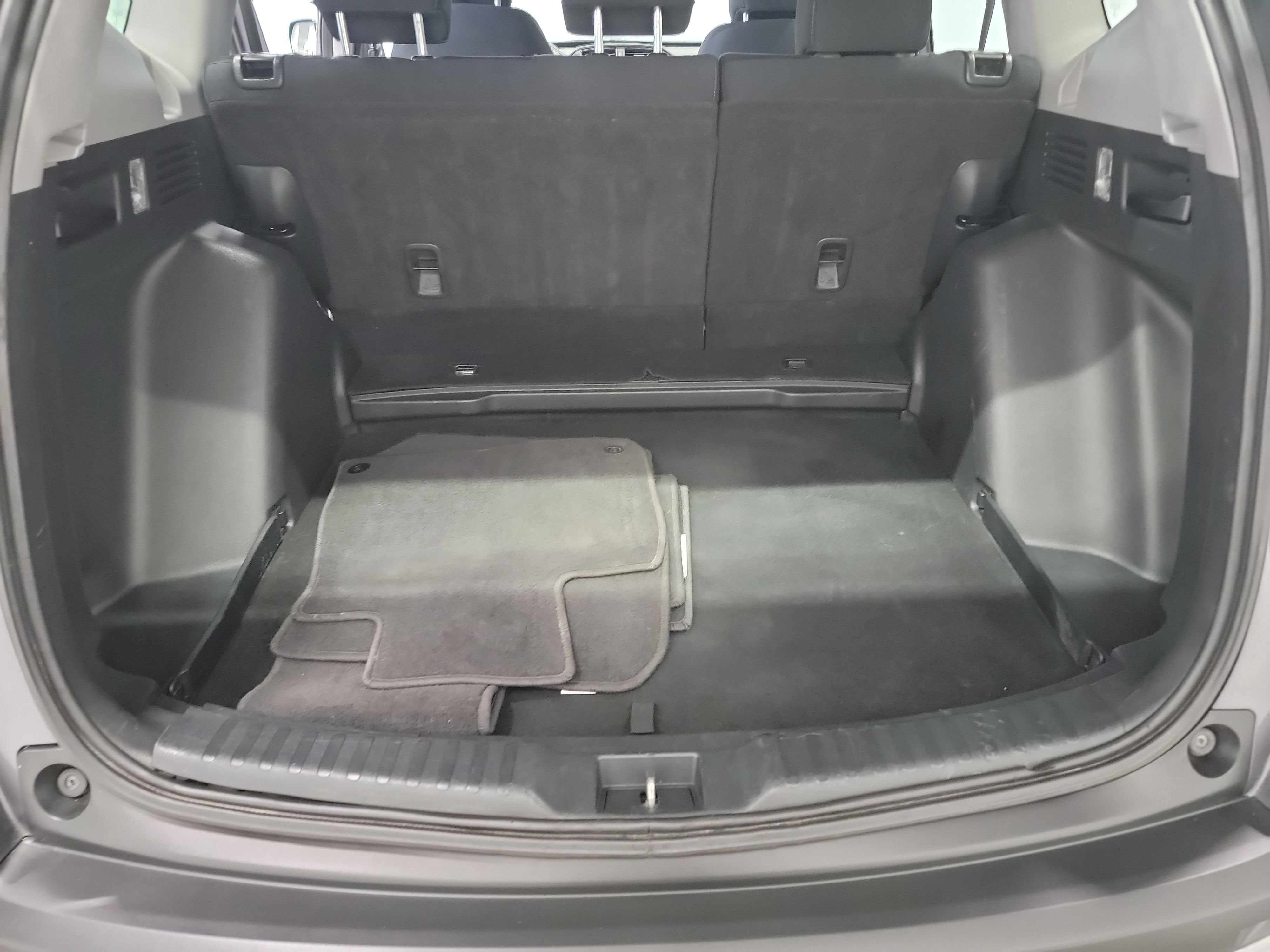 Used 2019 Honda CR-V LX image 25