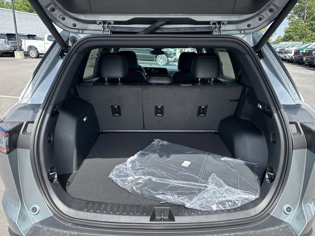 New 2027 Chevrolet Equinox RS AWD/4WD image 6