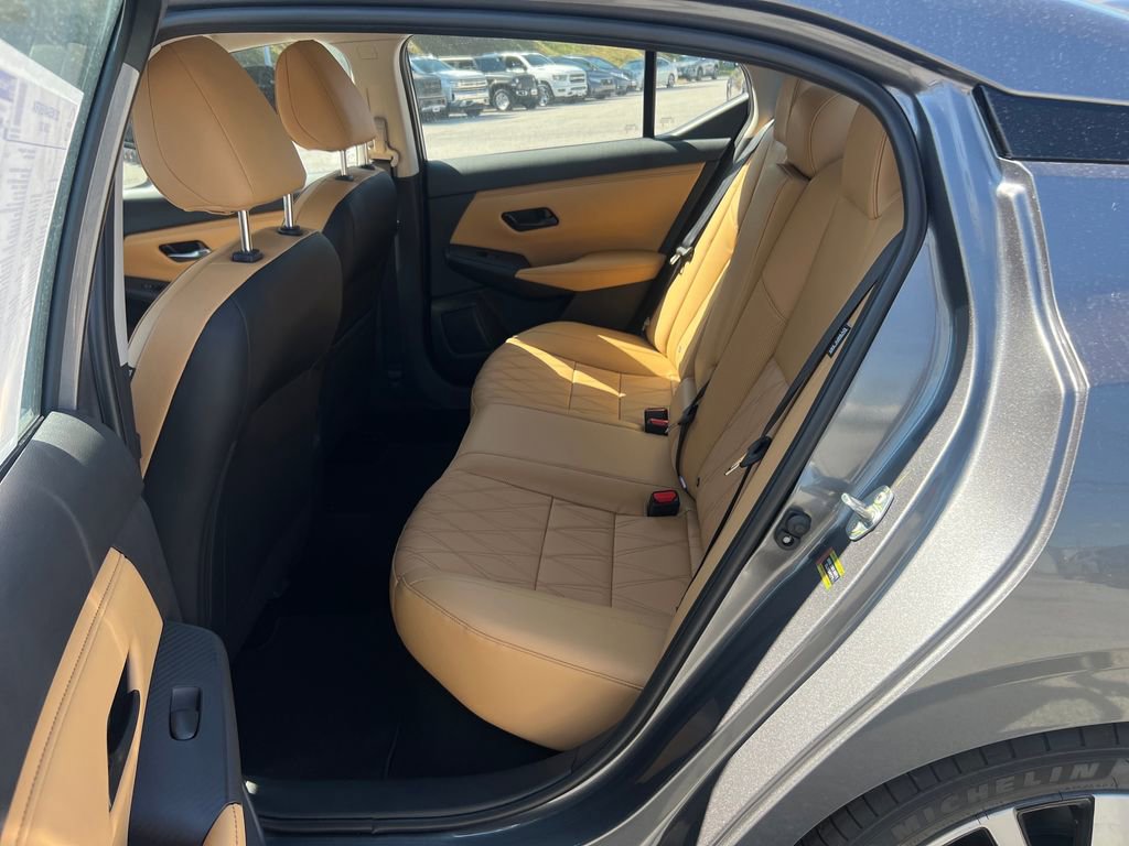 New 2025 Nissan Sentra SV w/ SV Premium Package image 25