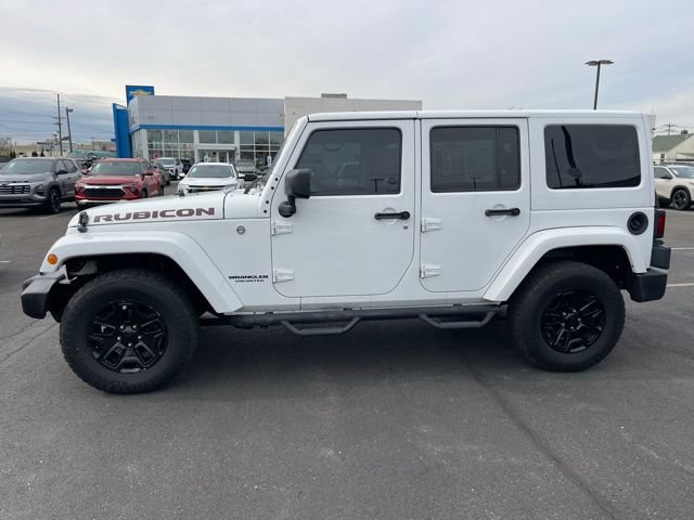 Used 2016 Jeep Wrangler Unlimited Rubicon w/ Dual Top Group AWD/4WD image 4