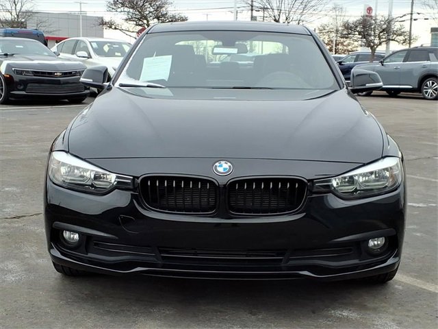 Used 2016 BMW 320i xDrive Sedan image 9