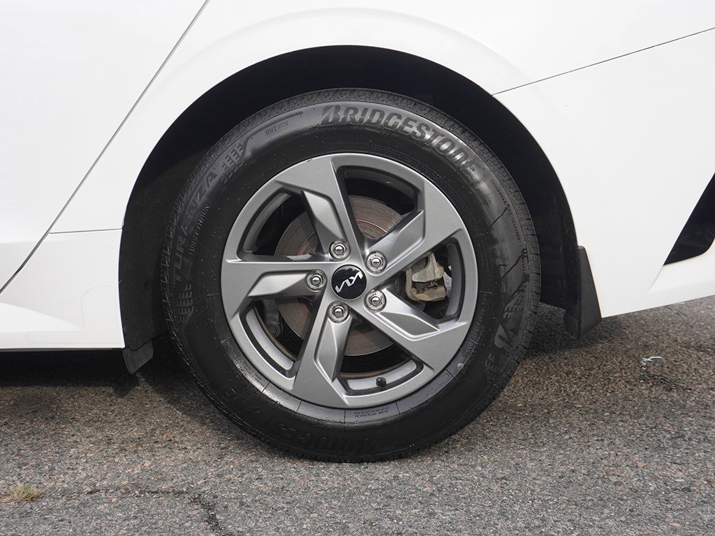 Used 2023 Kia K5 LXS image 21