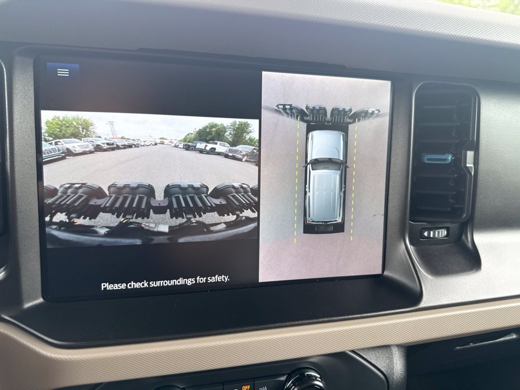 Used 2023 Ford Bronco Wildtrak AWD/4WD image 30