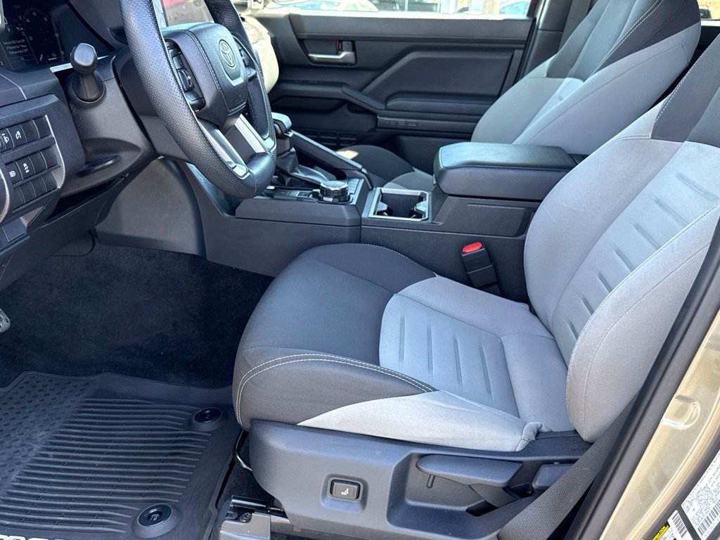 Certified 2025 Toyota Tacoma TRD Sport AWD/4WD image 18