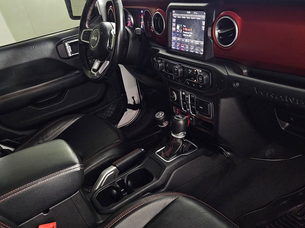 Used 2018 Jeep Wrangler Unlimited Rubicon AWD/4WD image 31