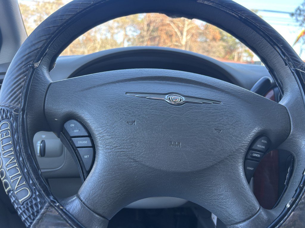 Used 2005 Chrysler Town & Country LX w/ Popular Equipment Group I image 20