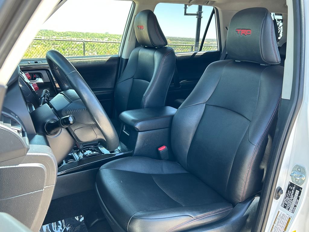 Used 2019 Toyota 4Runner TRD Off-Road Premium AWD/4WD image 16