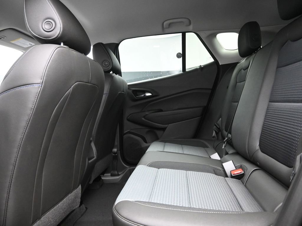 New 2026 Chevrolet Trax LT w/ Driver Confidence Package image 10