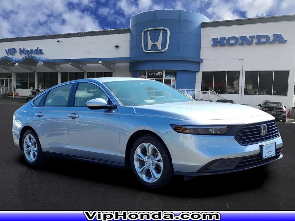 Certified 2023 Honda Accord LX image 1