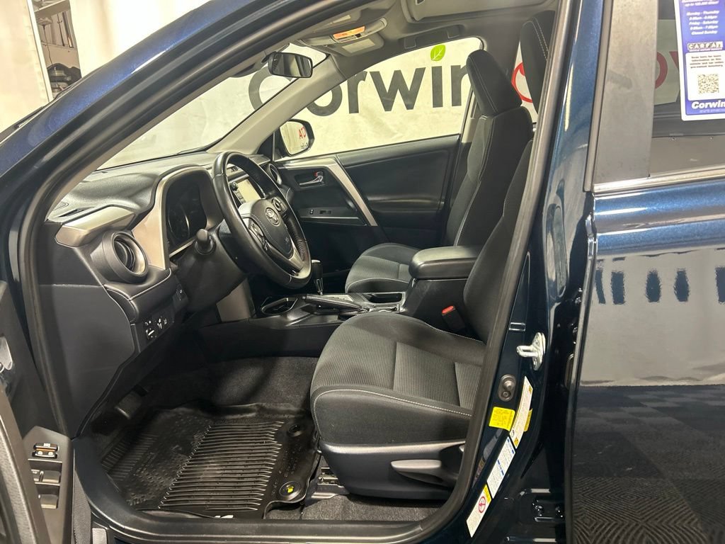 Used 2017 Toyota RAV4 XLE w/ Convenience Package AWD/4WD image 24