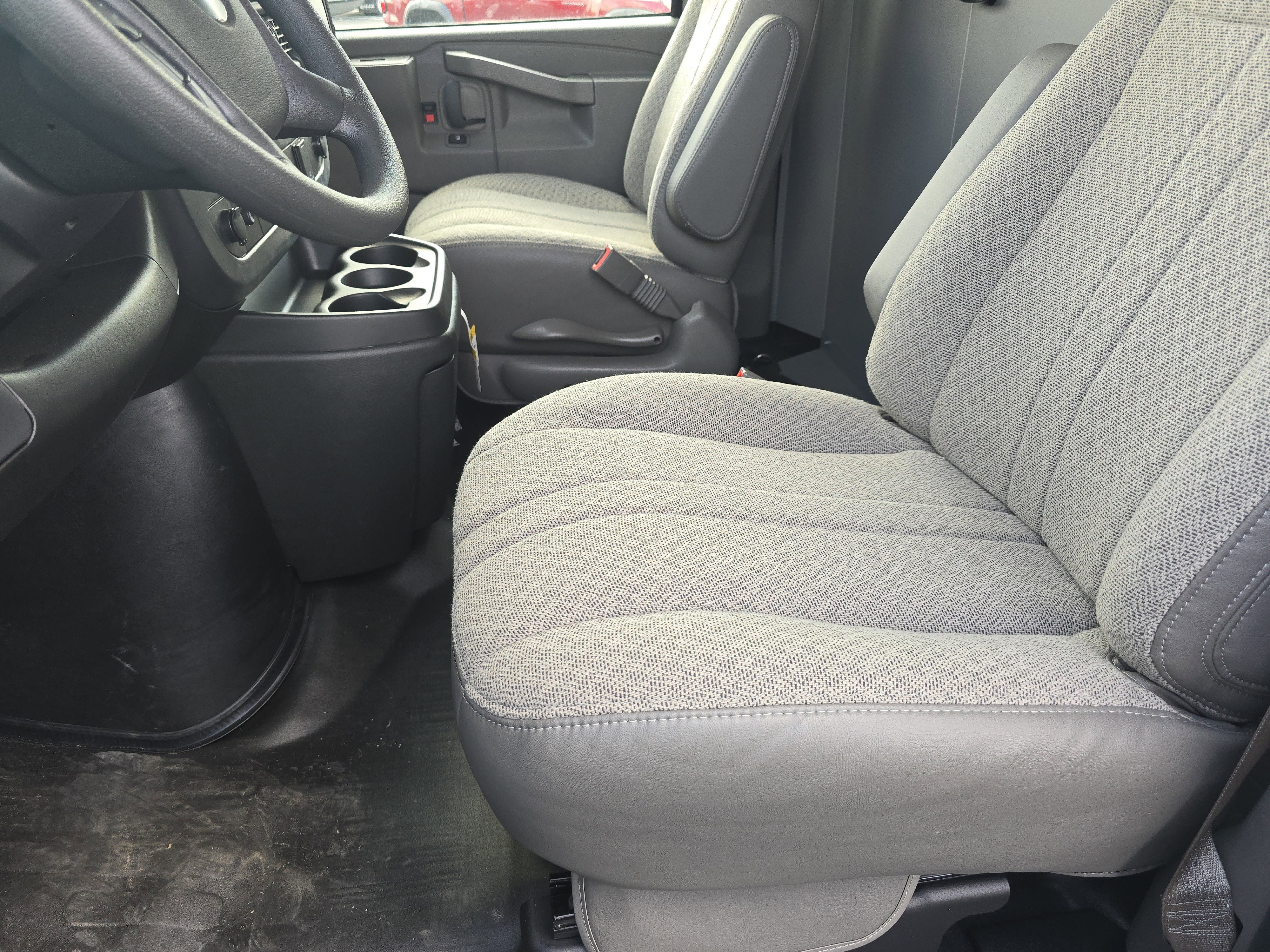 New 2025 Chevrolet Express 2500 w/ Driver Convenience Package image 19