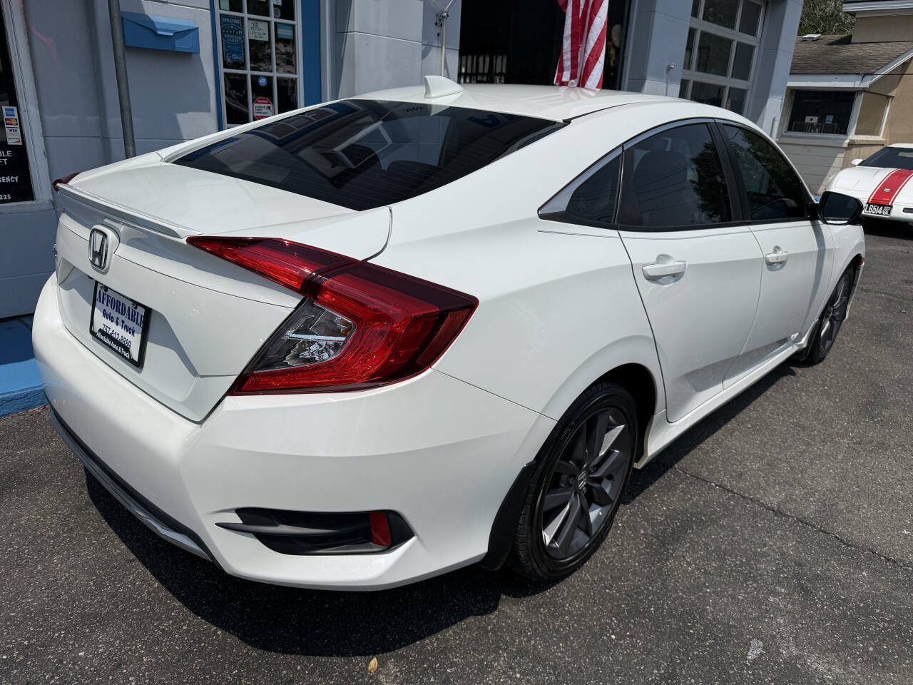 Used 2020 Honda Civic EX-L image 8