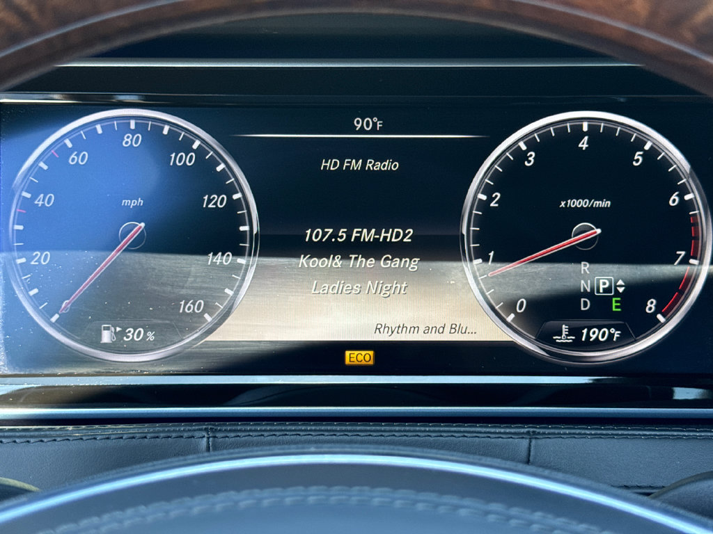 Used 2014 Mercedes-Benz S 550 Sedan image 26