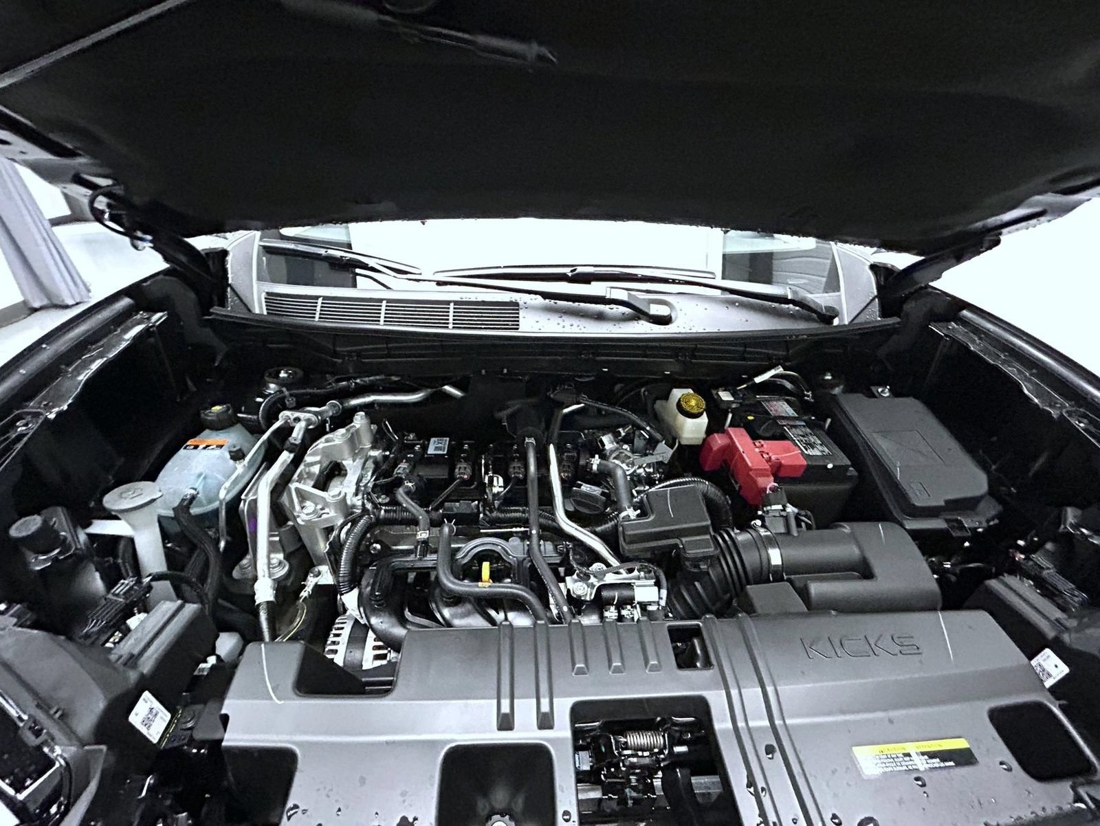 New 2027 Nissan Kicks SV AWD/4WD image 24