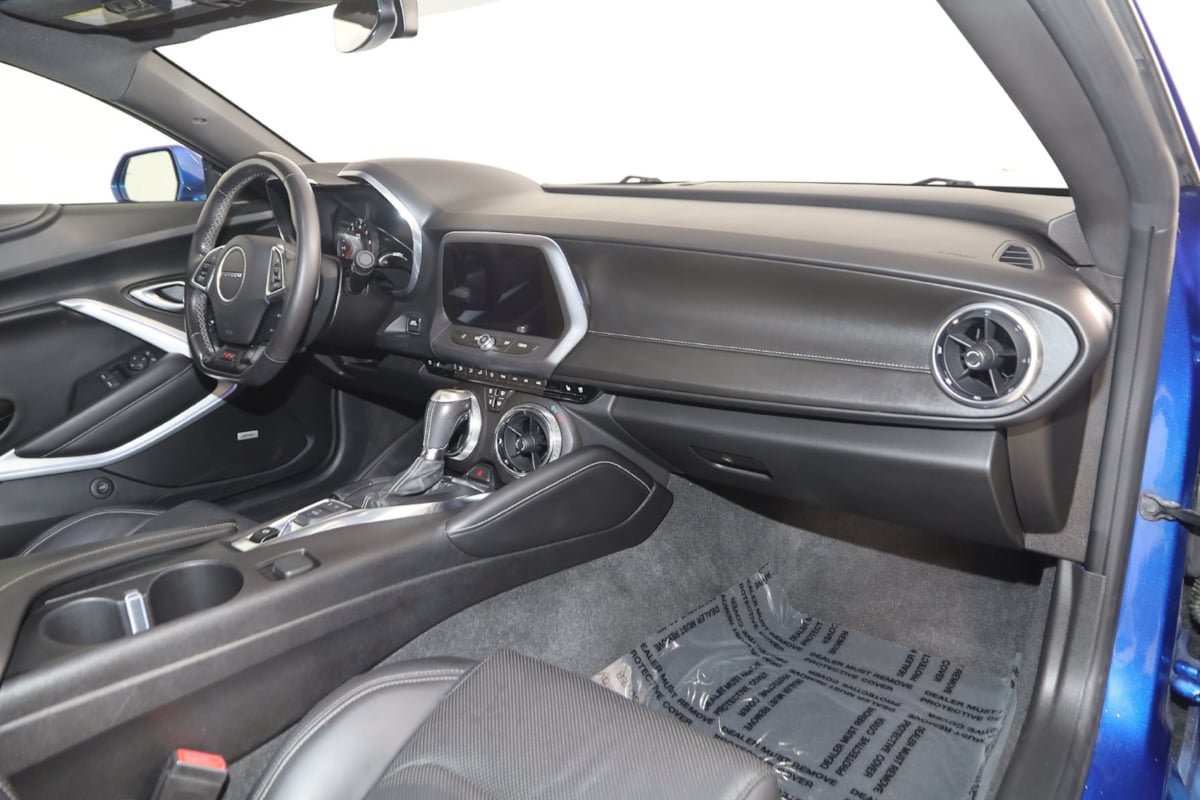 Used 2018 Chevrolet Camaro SS RWD image 54