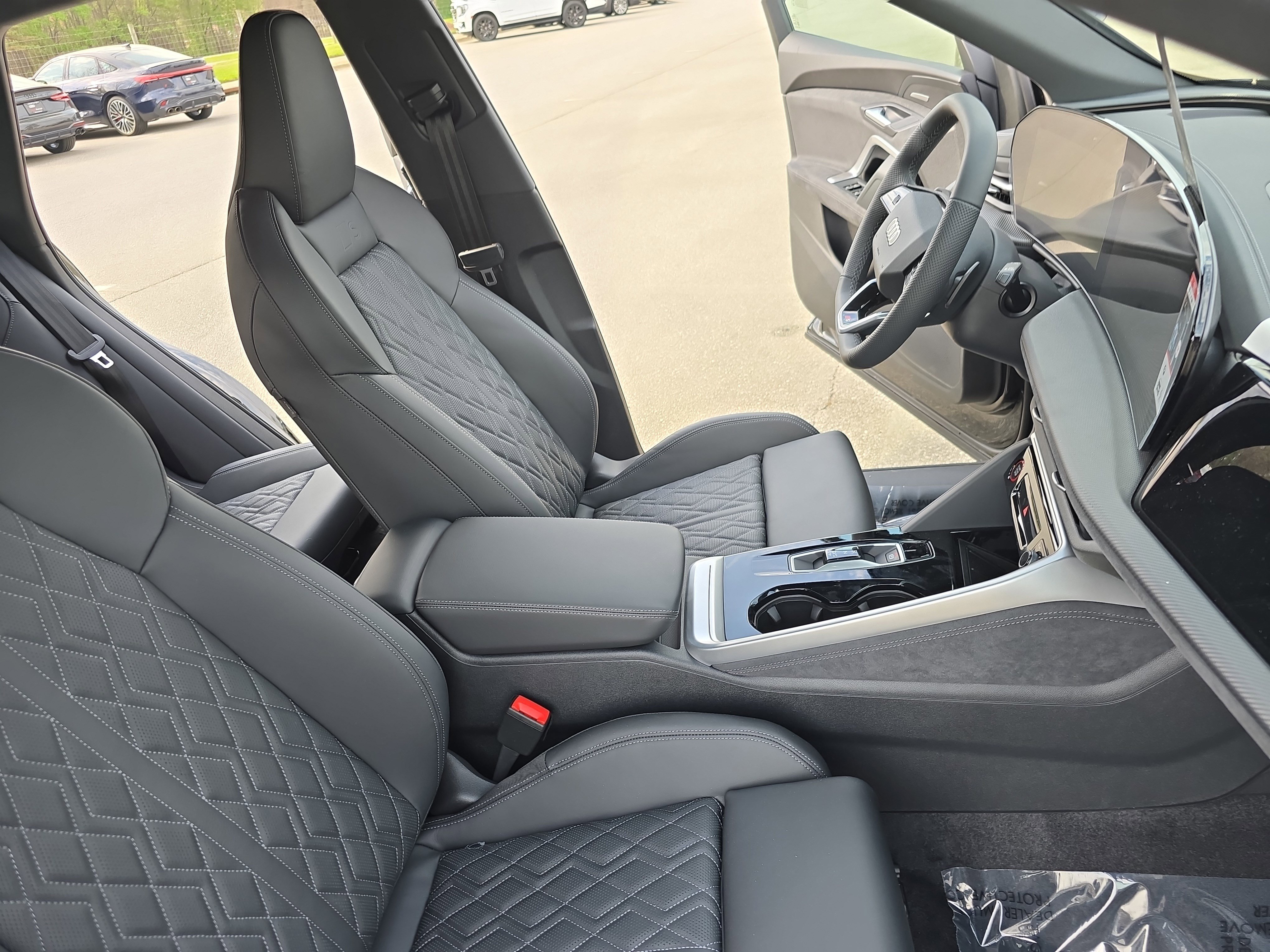 New 2026 Audi SQ5 Premium Plus image 10