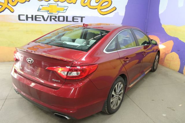 Used 2016 Hyundai Sonata Sport w/ Cargo Package FWD image 8