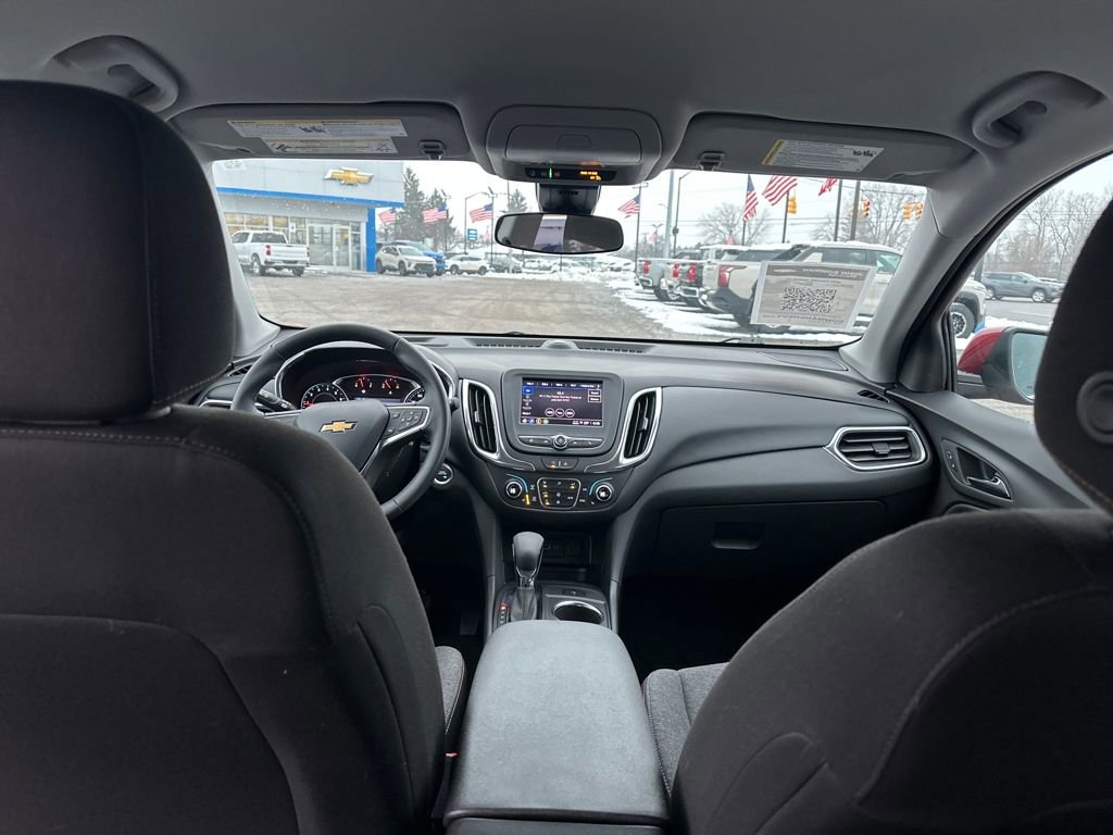 Certified 2024 Chevrolet Equinox LT w/ LPO, Floor Liner Package image 25