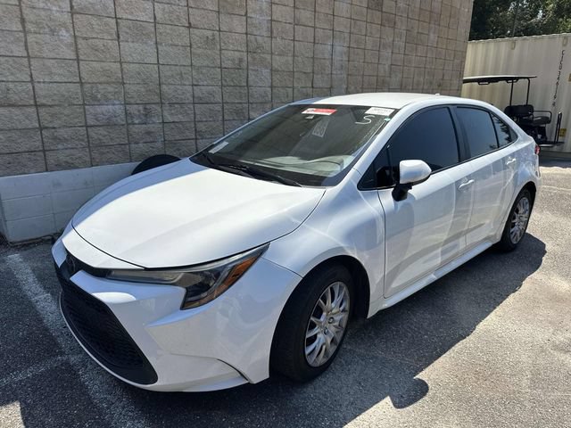 Used 2022 Toyota Corolla LE FWD image 12