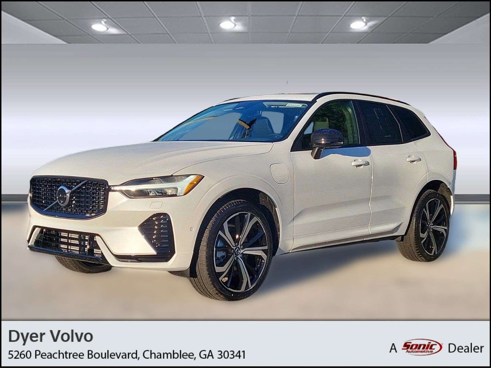 New 2024 Volvo XC60 T8 Ultimate w/ Protection Package Premier