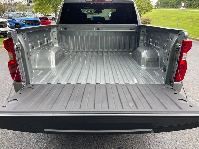 New 2026 Chevrolet Silverado 1500 Custom w/ LPO, Dark Essentials Package AWD/4WD image 21