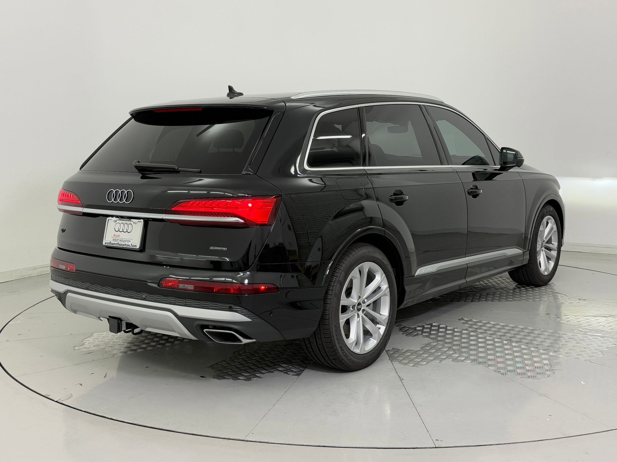 New 2026 Audi Q7 3.0T Premium Plus image 9