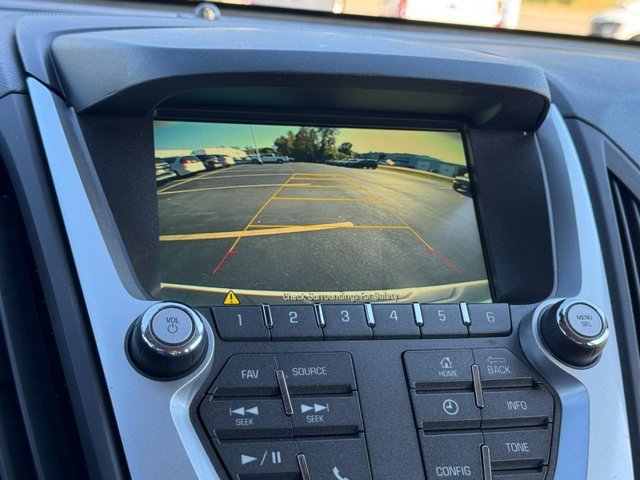 Used 2017 Chevrolet Equinox LS FWD image 20