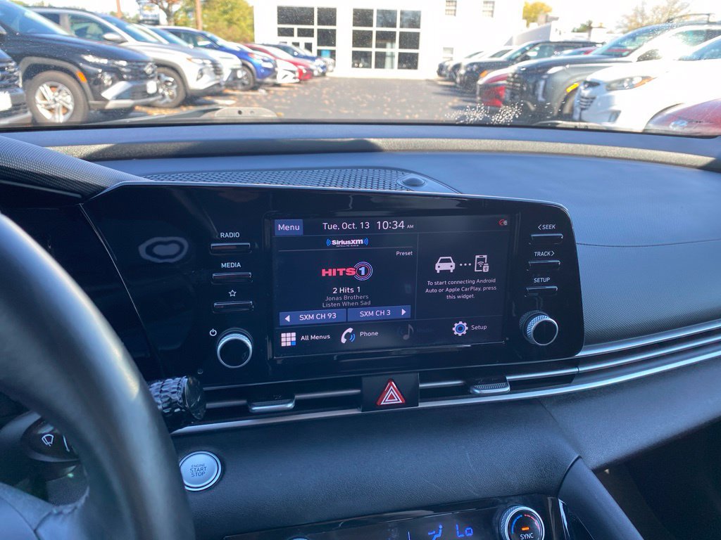 Used 2021 Hyundai Elantra SEL w/ Convenience + Premium Package FWD image 17