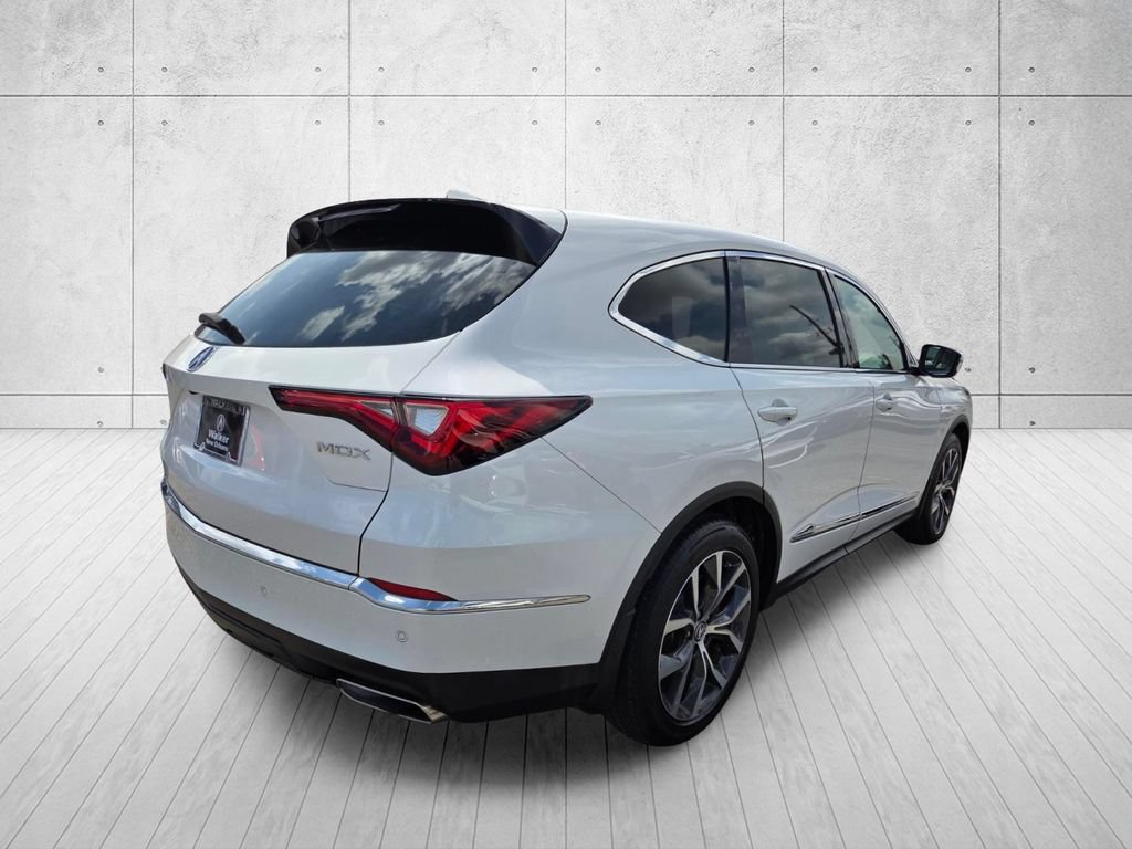 Certified 2023 Acura MDX w/ Technology Package FWD image 5