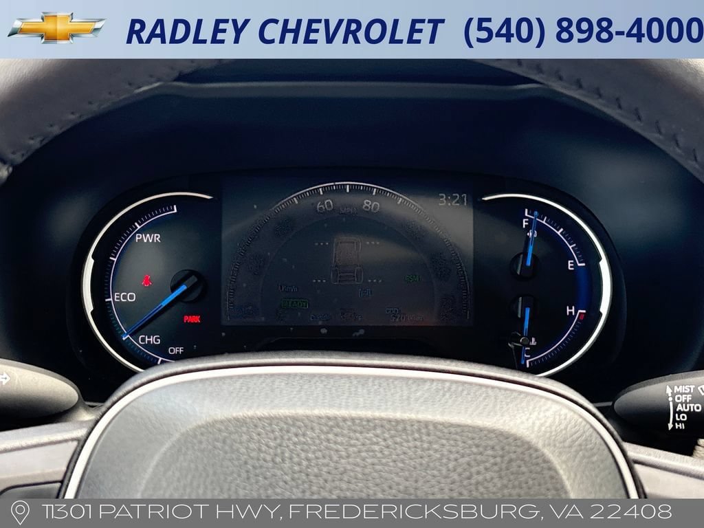 Used 2023 Toyota RAV4 XLE Premium AWD/4WD image 7