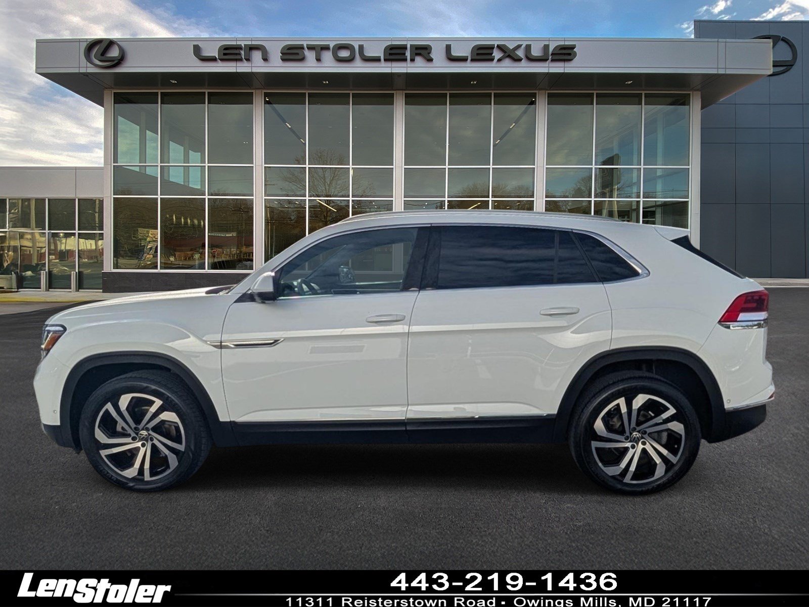 Used 2021 Volkswagen Atlas Cross Sport SEL Premium AWD/4WD image 6