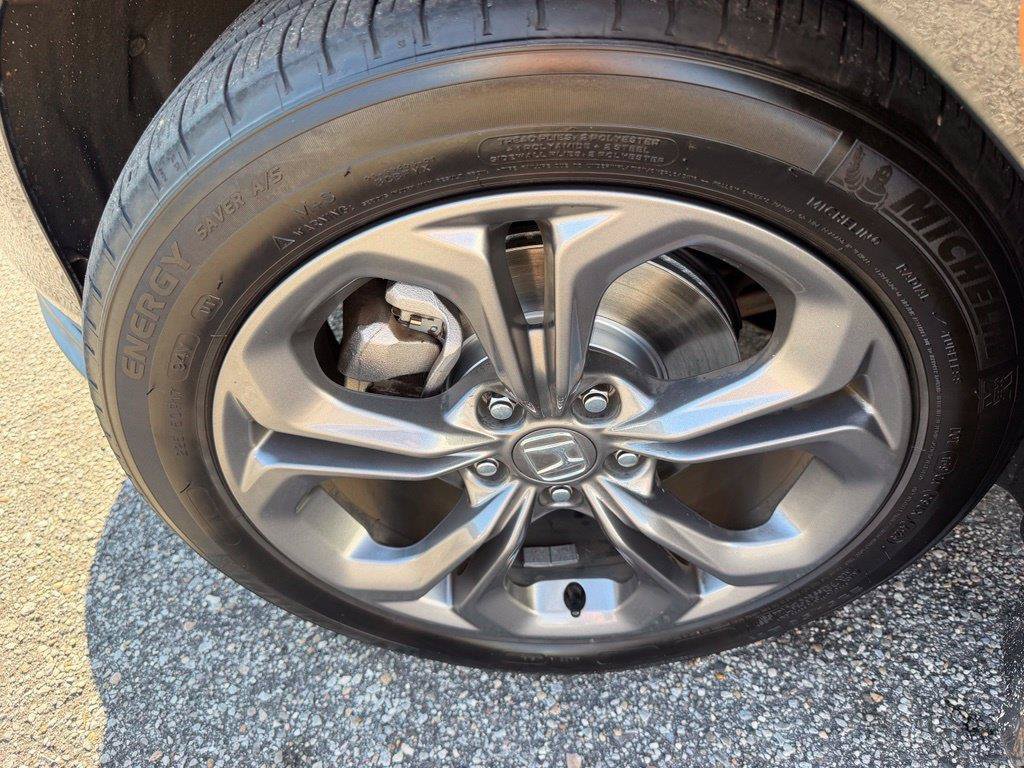 Used 2023 Honda Accord EX image 25