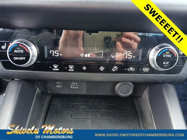 Used 2023 Mitsubishi Outlander SE Black Edition image 27